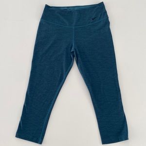 Nike DRI-FIT Women's workout pants/joggers/leggings, Small